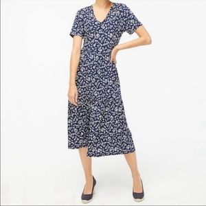 J. Crew navy blue and white floral tiered v-neck short sleeve dress, XL